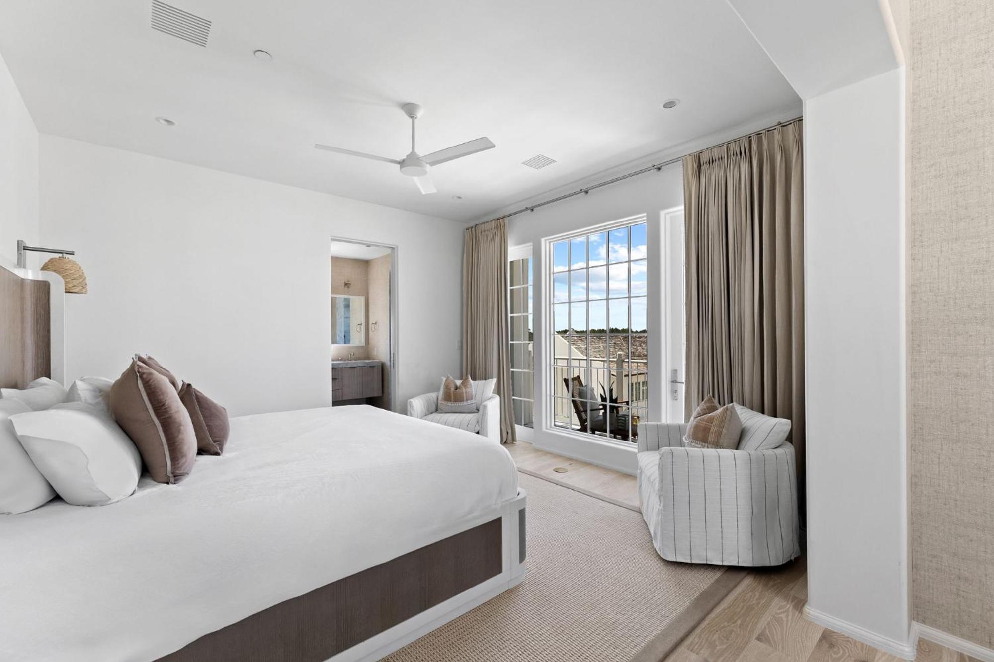 Kaiya Beach Resort Inlet Beach Rom bilde
